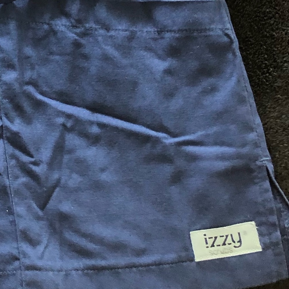 Scrub Top - Picture 2 of 2